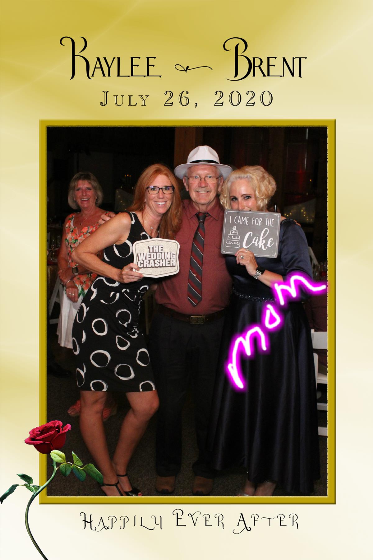 Kaylee and Brent's Wedding | View more photos from the event at gallery.mainemagicmirror.com/u/MaineMagicMirror/Kaylee-and-Brents-Wedding
